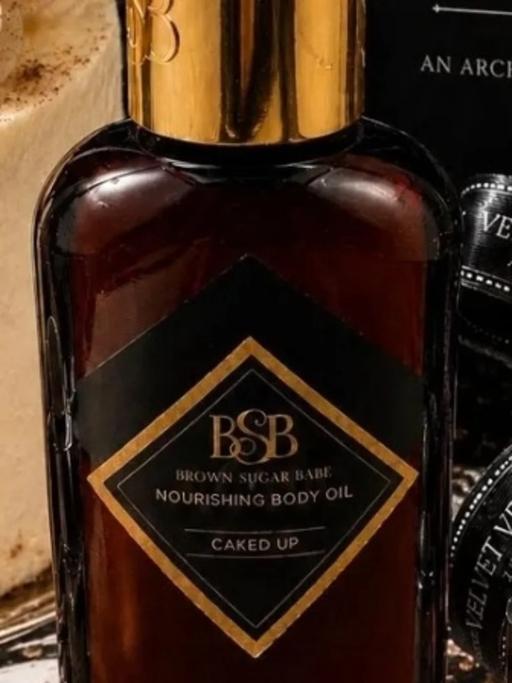 Nourishing Body Oil - Caked Up (Brown)
